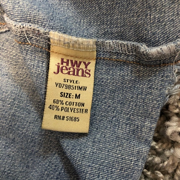 Distressed Cropped Denim Jacket - Picture 7 of 12